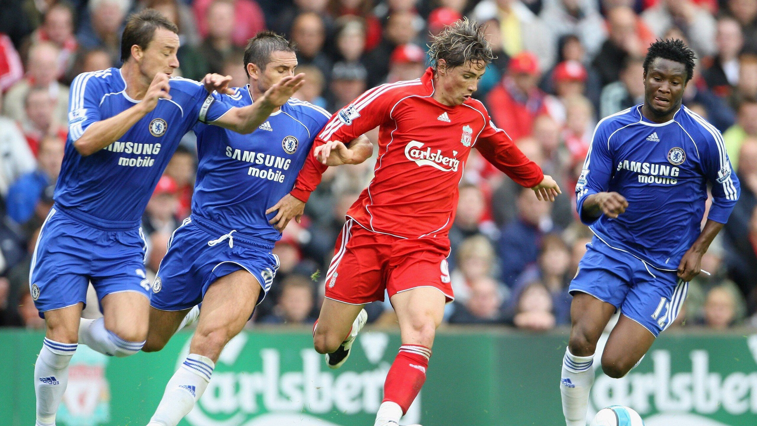 德甲精彩瞬间频频出现，关键扑救扭转局势，德甲 集锦